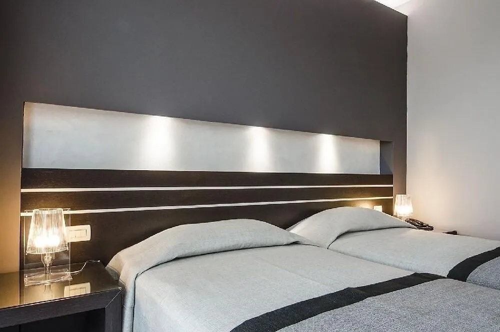 Hotel Des Bains Terme Montegrotto Terme 4*,  Italy