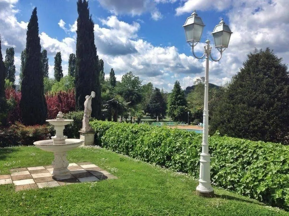 Hotel Des Bains Terme Montegrotto Terme